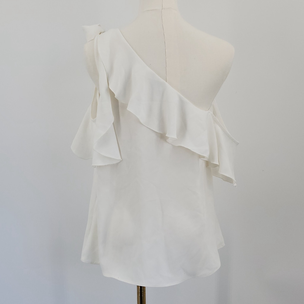 Trina Turk Hot Springs Top XS White One Shoulder Bow Ruffle Asymmetrical USA - Picture 3 of 10